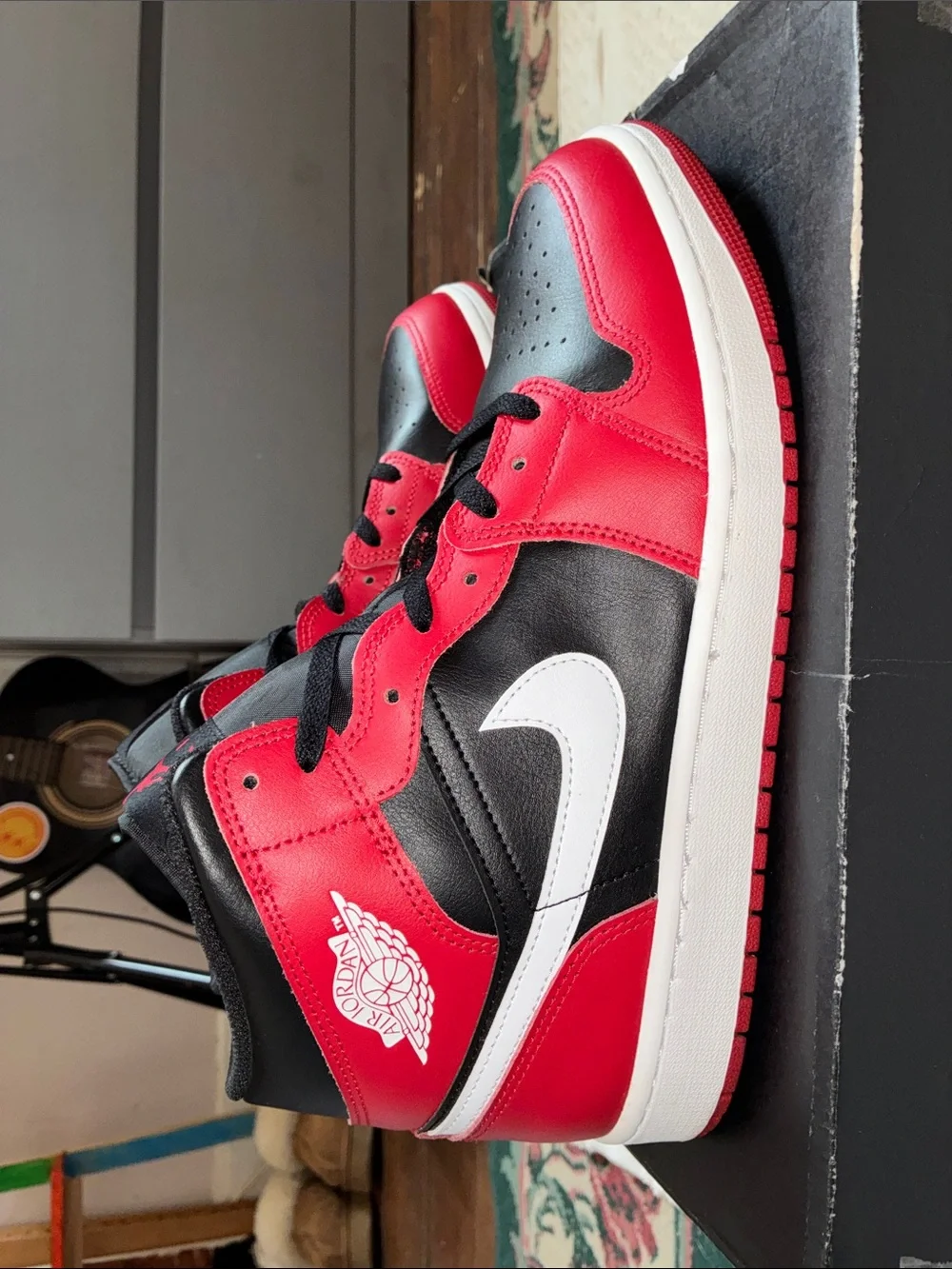 Jordan Black and White Shoe Box Label